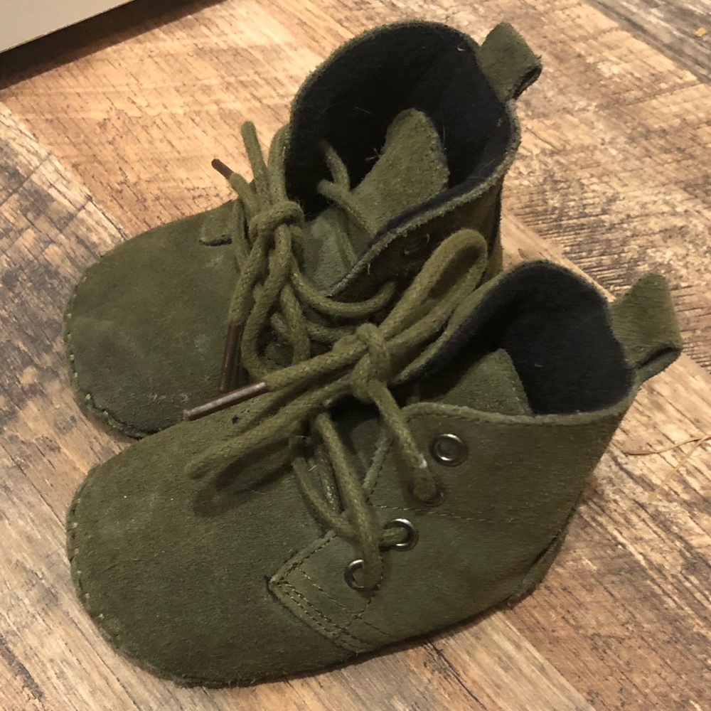 Toddler boots